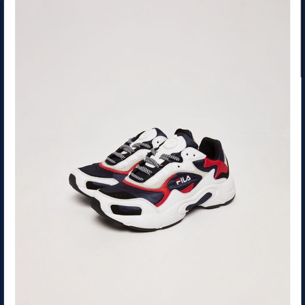 FILA Women’s Luminance Sneaker - White/Navy/Red